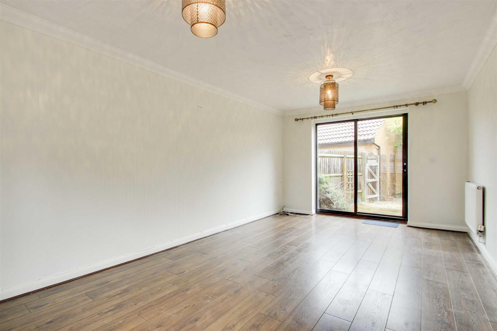 Edzell Crescent, Westcroft, Milton Keynes